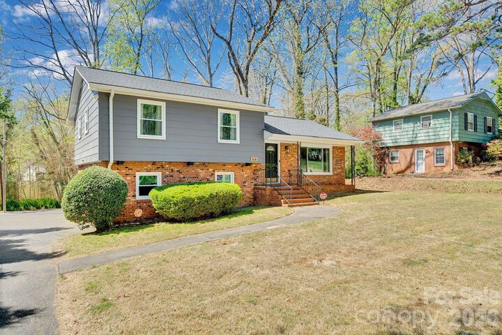 Property Photo:  6616 Highbrook Drive  NC 28212 