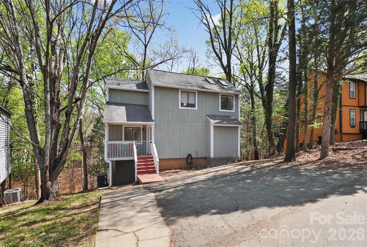 Property Photo: 27070 Catamaran Drive SC 29708