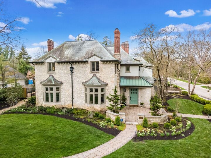 Property Photo: 193 Stanbery Avenue OH 43209