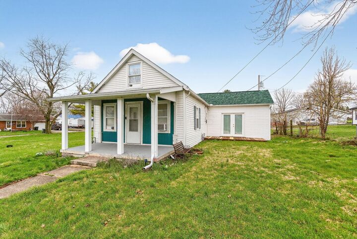 Property Photo:  328 W Light Street  OH 43078 