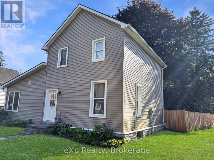Property Photo: 370 6th Avenue ON N4N 2E9