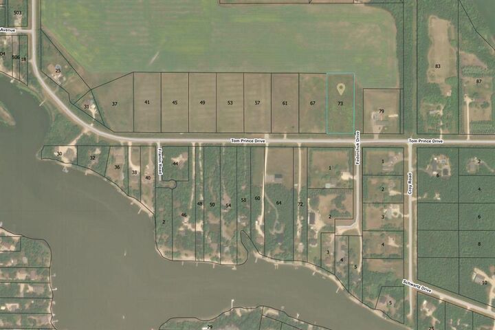 Property Photo:  73 Tom Prince Drive  MB R0C 2L0 