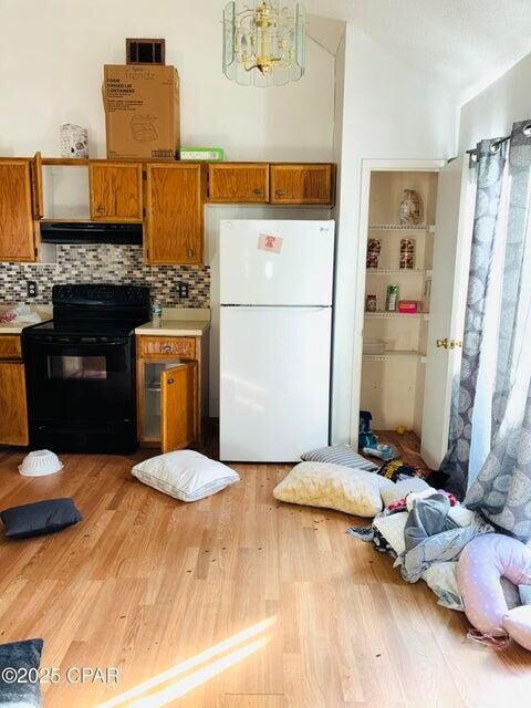 Property Photo: 3047 Yorktown Circle FL 32547