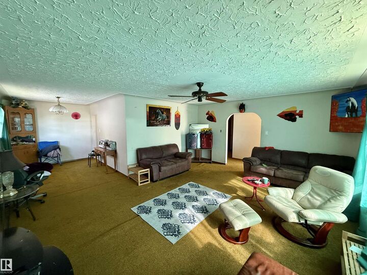 Property Photo:  5110 50 Street  AB T0A 3A1 