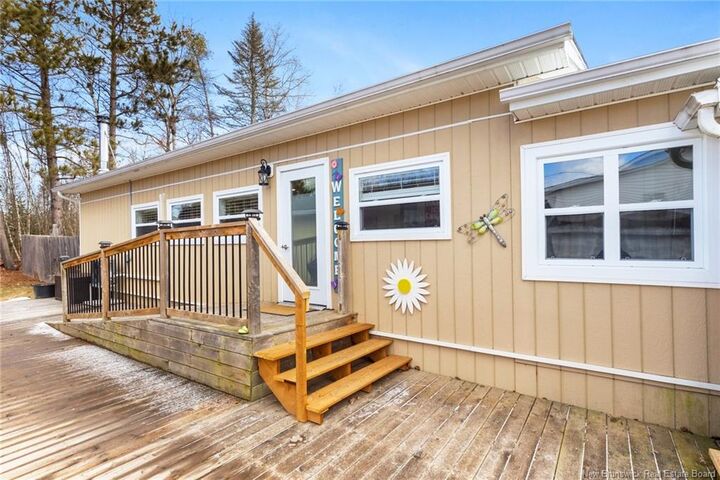 20 Centennial Drive — photo 1