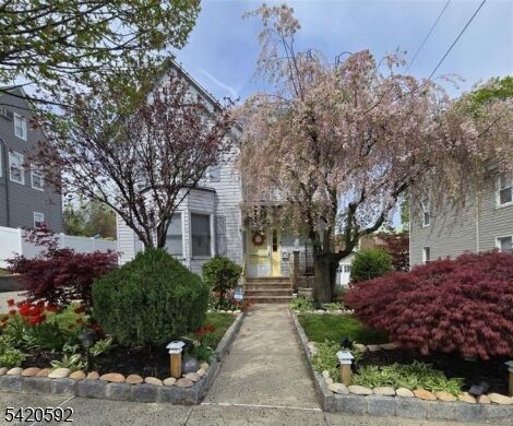 Property Photo:  22 Church St  NJ 07110 