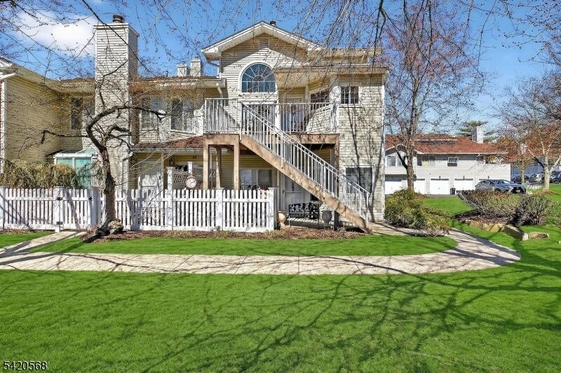 Property Photo:  48 Academy Court  NJ 07921 