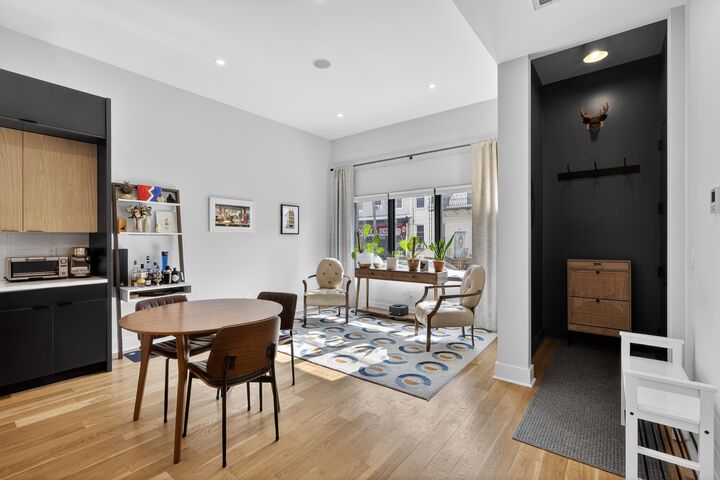 Property Photo:  69 Hancock Ave 1  NJ 07307 