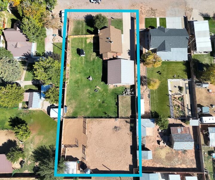 Property Photo:  60 S 200 E  UT 84761 