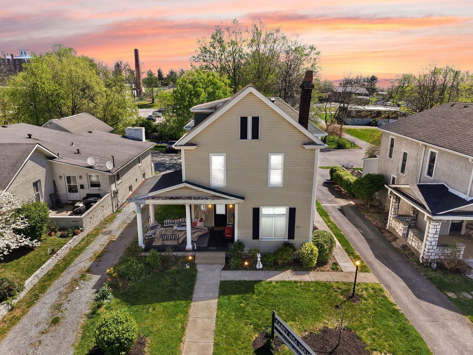 Property Photo: 424 S 4th Street KY 40422