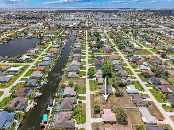 Property Photo:  4406 SW 5th Place  FL 33914 