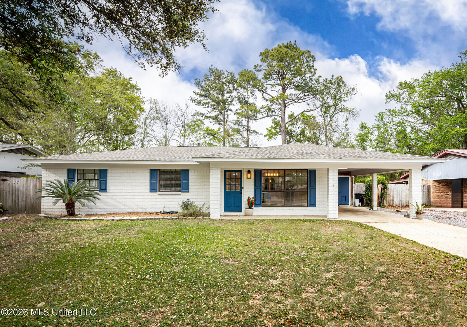 Property Photo:  2808 Lawnwood Drive  MS 39564 