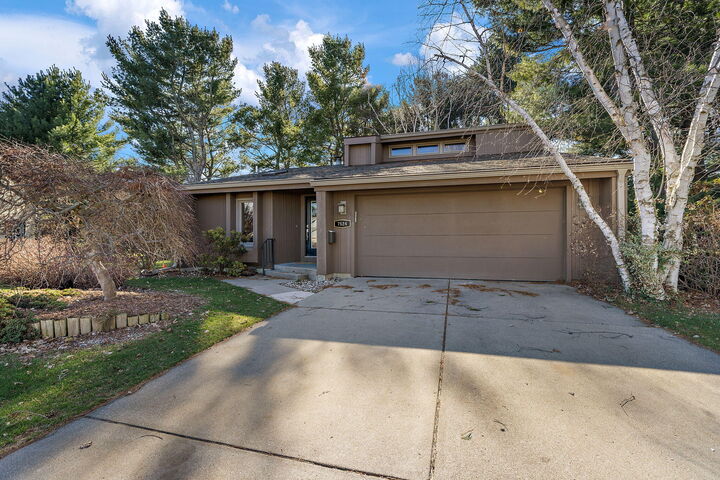 Property Photo:  7524 Turnberry Court  MI 49024 