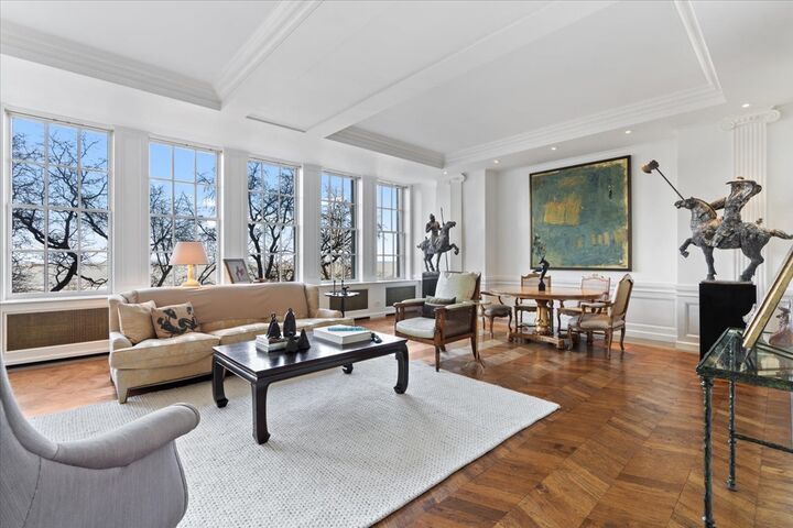 Property Photo:  199 E Lake Shore Drive 4W  IL 60611 