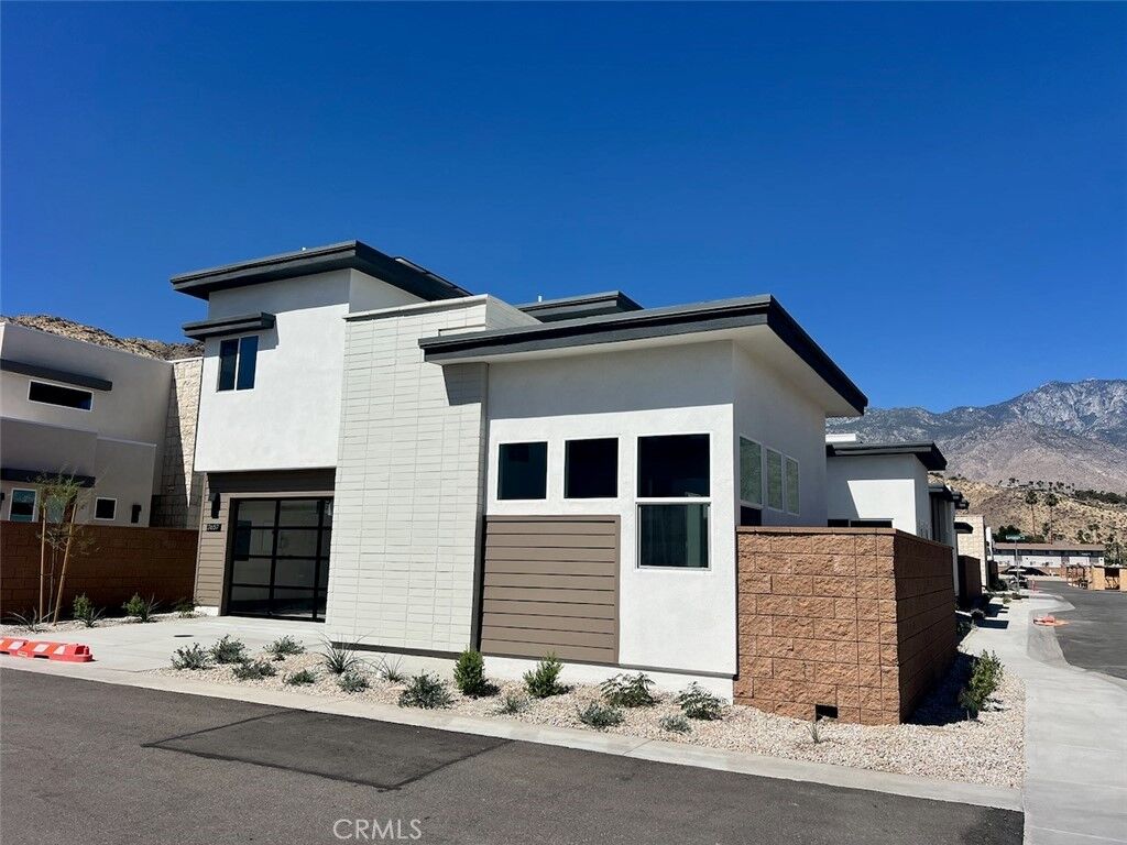 Property Photo:  2657 Maverick Lane  CA 92264 