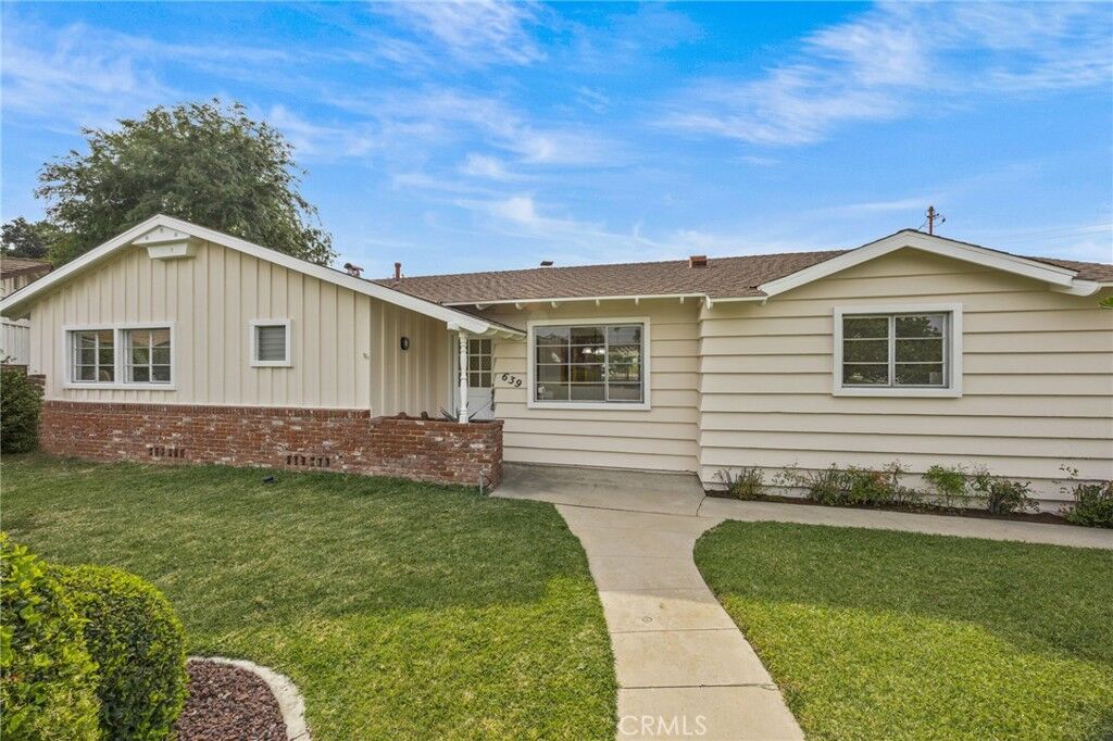 Property Photo:  639 S Cajon Avenue  CA 91791 