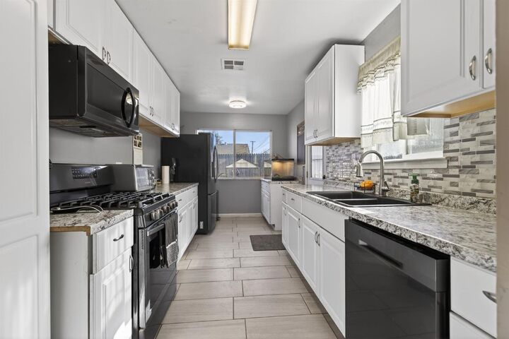 Property Photo:  4465 Hardwick Way  CA 95660 