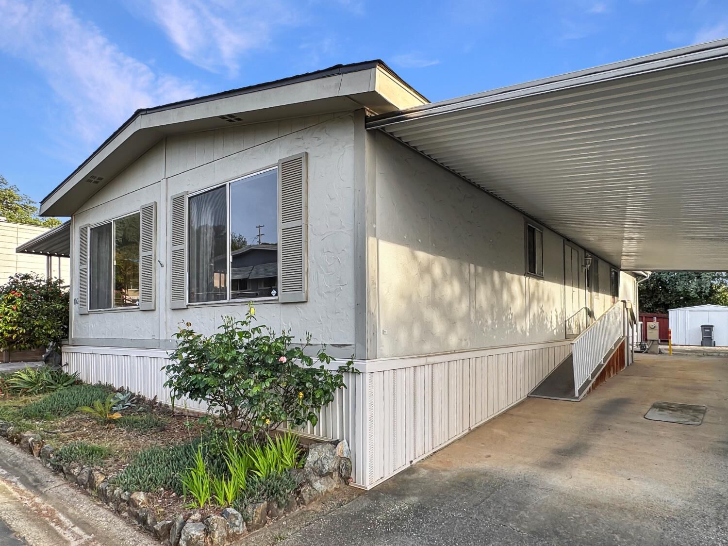 Property Photo:  1542 Cottonwood Circle 14  CA 95603 