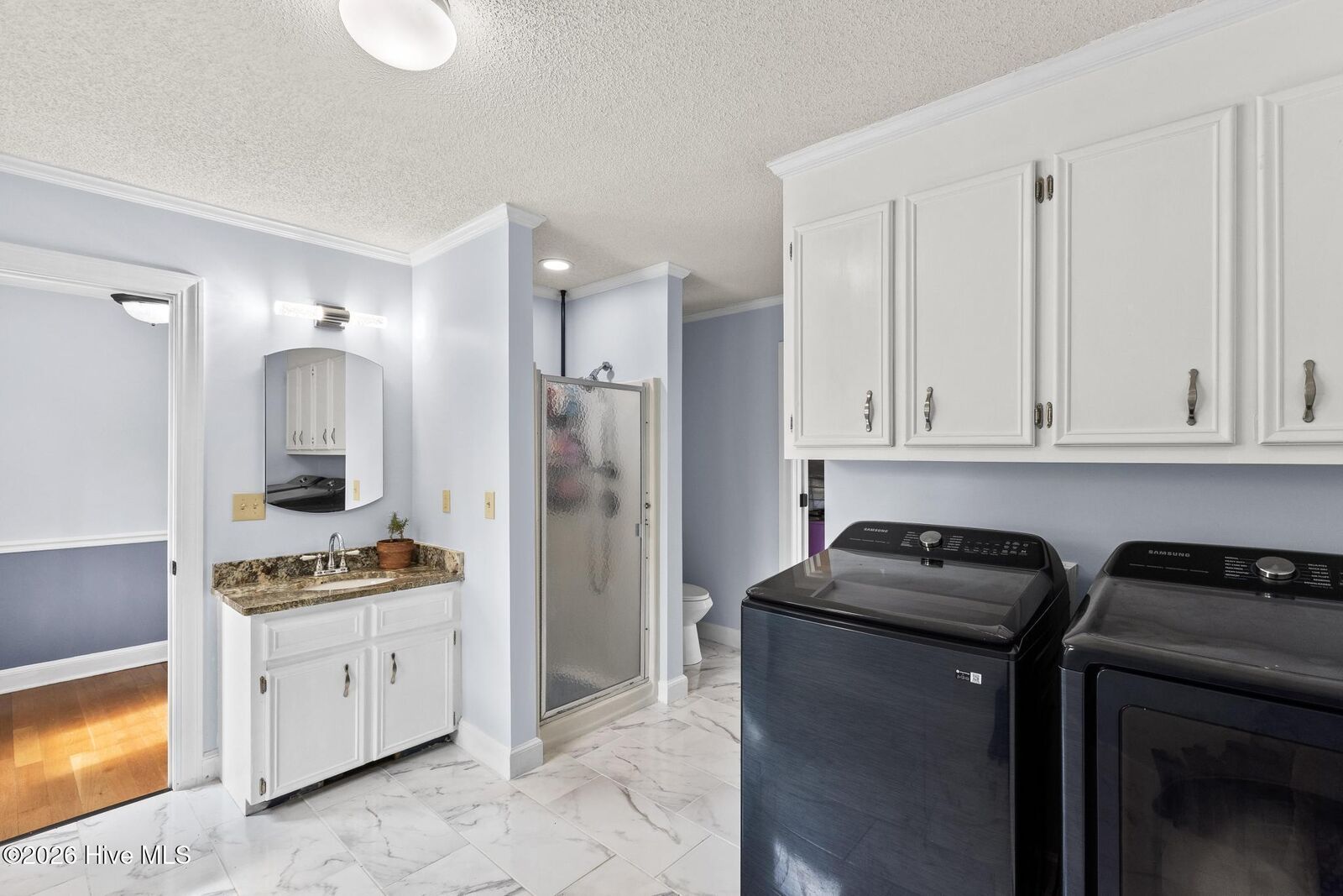 Property Photo:  118 Epworth Drive  NC 28546 