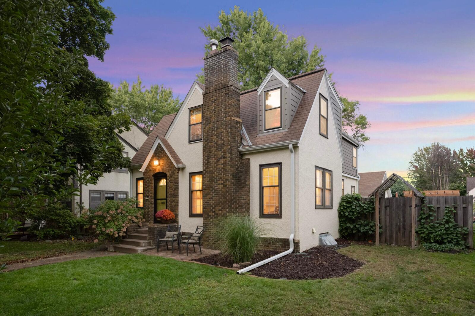 Property Photo:  5615 12th Avenue S  MN 55417 