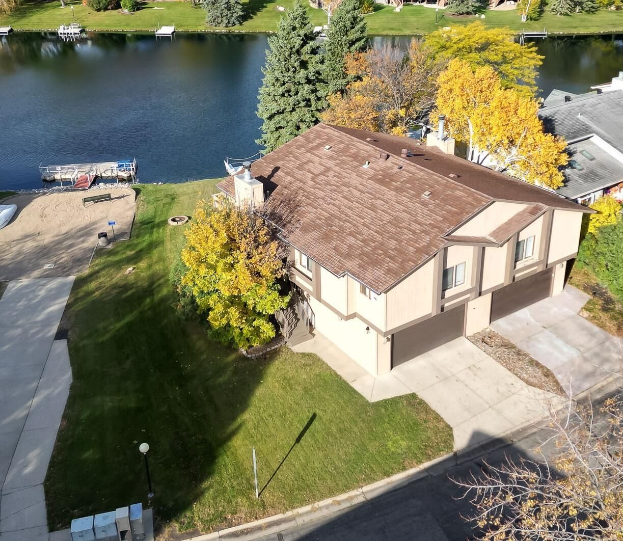 Property Photo:  35 Fremont Drive S  ND 58103 