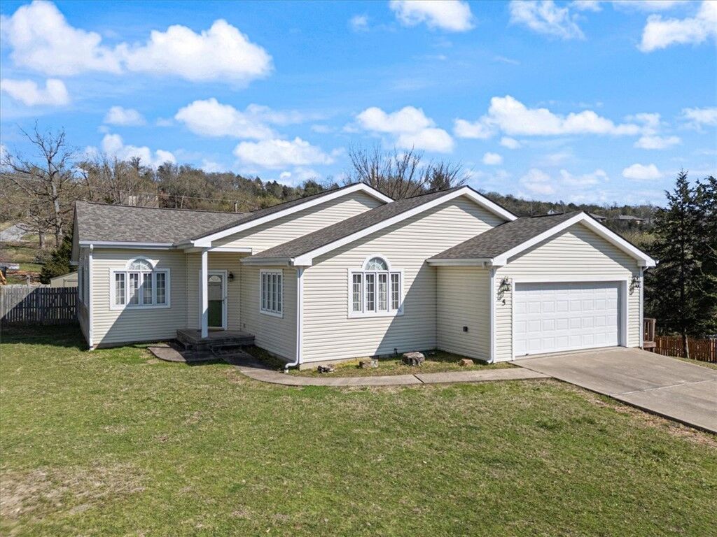 Property Photo: 5 Horseshoe Drive AR 72631