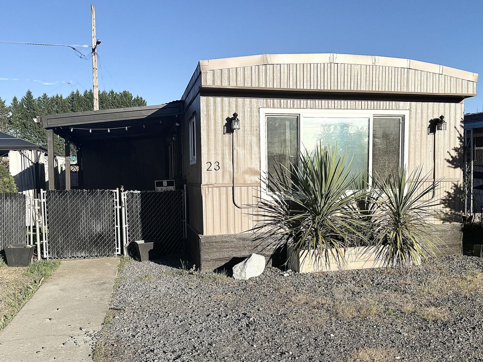 Property Photo:  2395 Redwood Avenue 23  OR 97527 