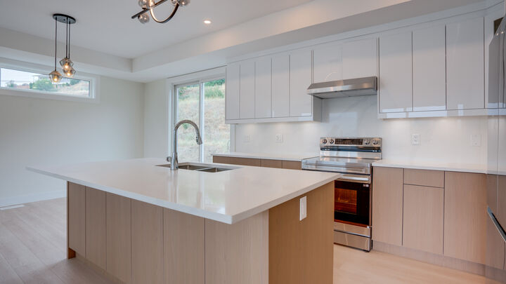 Property Photo: 5705 Heritage Drive 23 BC V1H 1B1