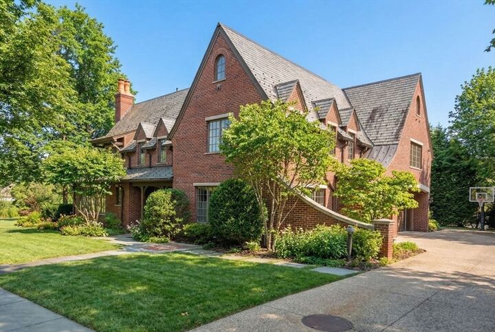 Property Photo:  66 Montrose St  MA 02458 