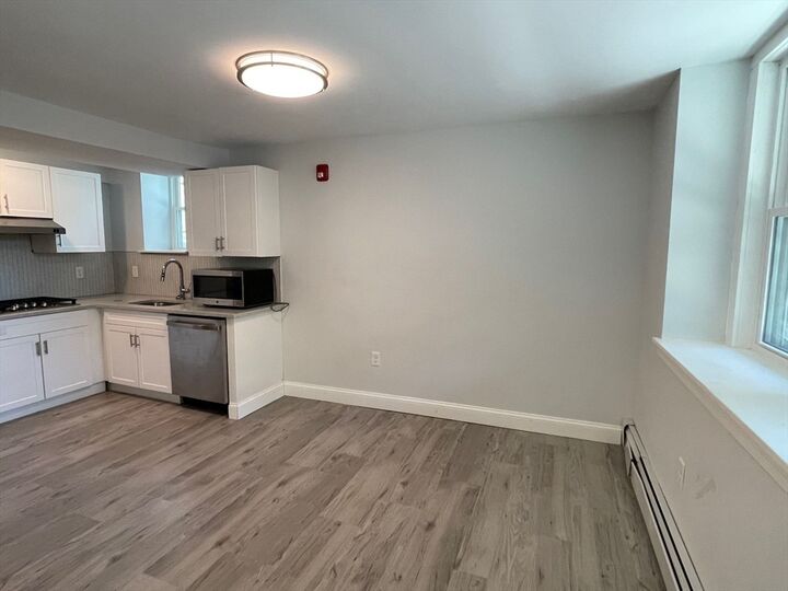 Property Photo:  233 Lafayette Street 22  MA 01970 