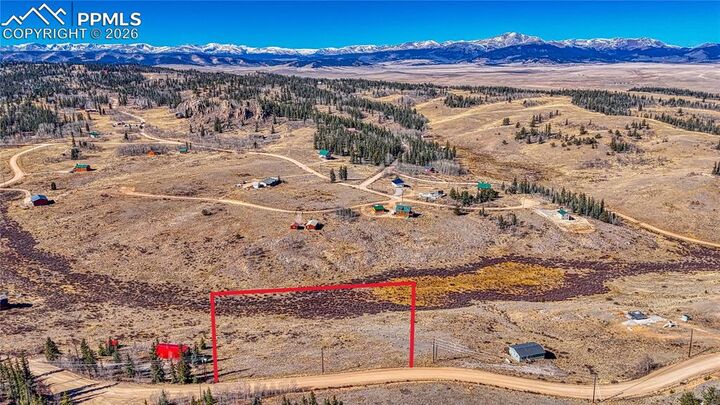 Property Photo:  679 Apache Trail  CO 80432 