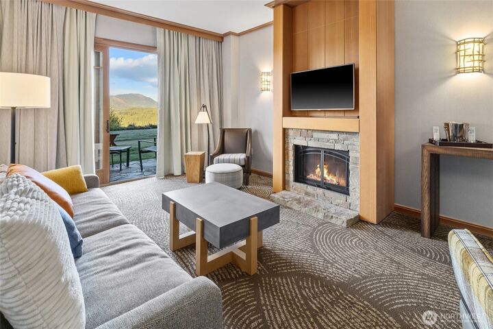 Property Photo: 3600 Suncadia Trail 1137 WA 98922