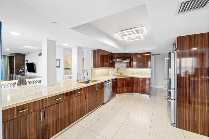 Property Photo:  4001 N Ocean Boulevard 708  FL 33431 