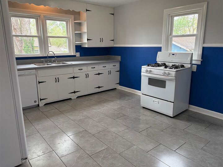 Property Photo:  1205 Westmeade Drive  KY 42101 