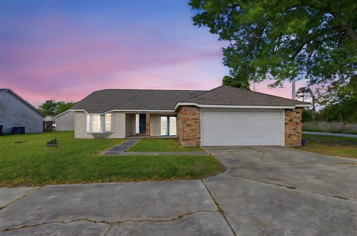 Property Photo:  5680 Spanish Mission Court  LA 70605 