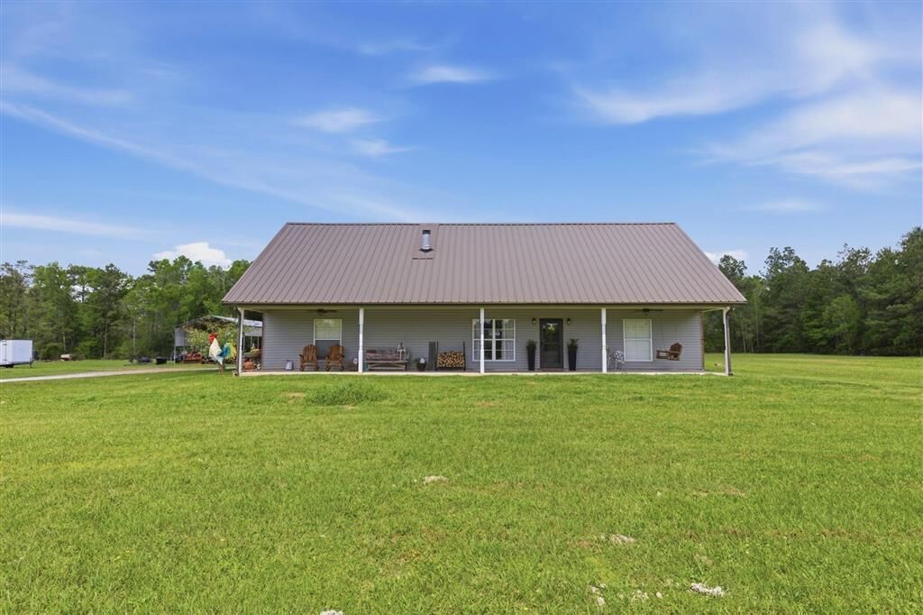Property Photo: 3529 Texas Eastern Road LA 70657