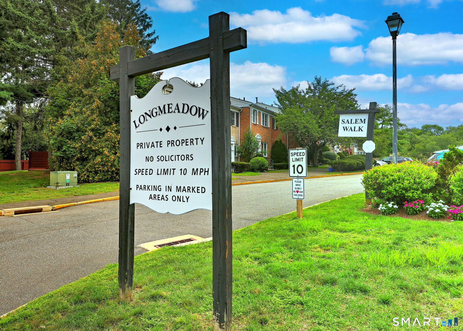 Property Photo: 65 Salem Walk 65 CT 06460