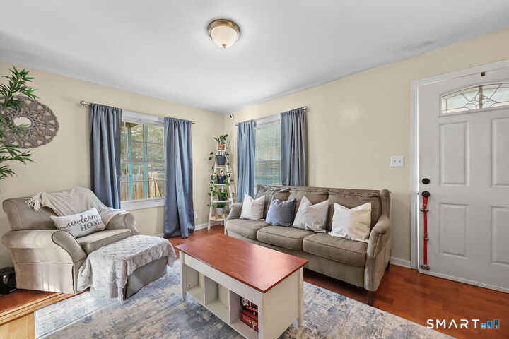 Property Photo: 4 Hilltop Road CT 06515