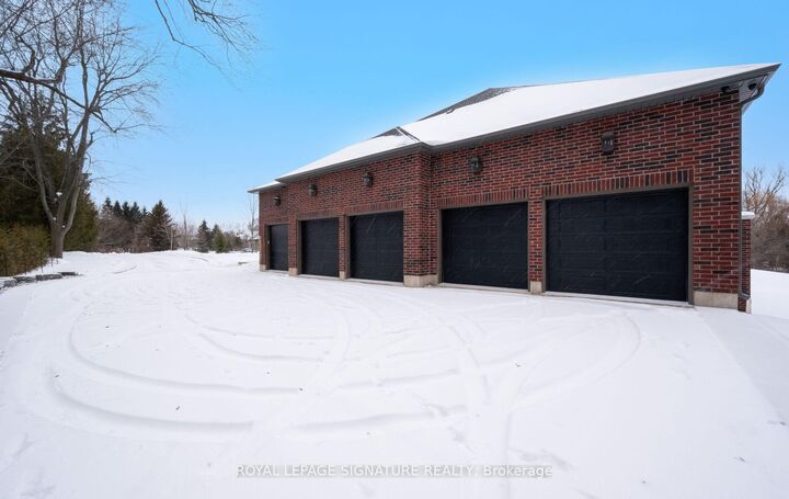 Property Photo: 101 Perryman Court ON N0B 1H0