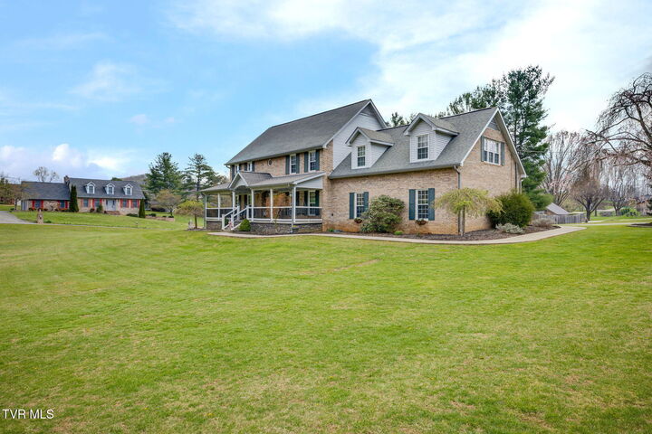 Property Photo:  507 Wakefield Court  TN 37663 