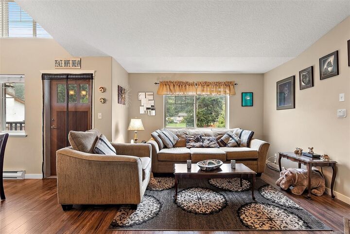 Property Photo:  1295 Regal Crt  BC V9B 2L7 