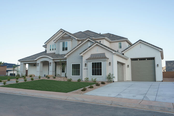 Property Photo:  3174 S Walnut Canyon Dr  UT 84790 