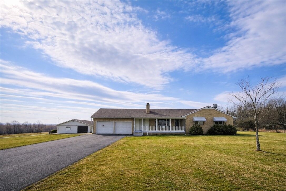 Property Photo:  1170 Vernon Road  PA 16125 