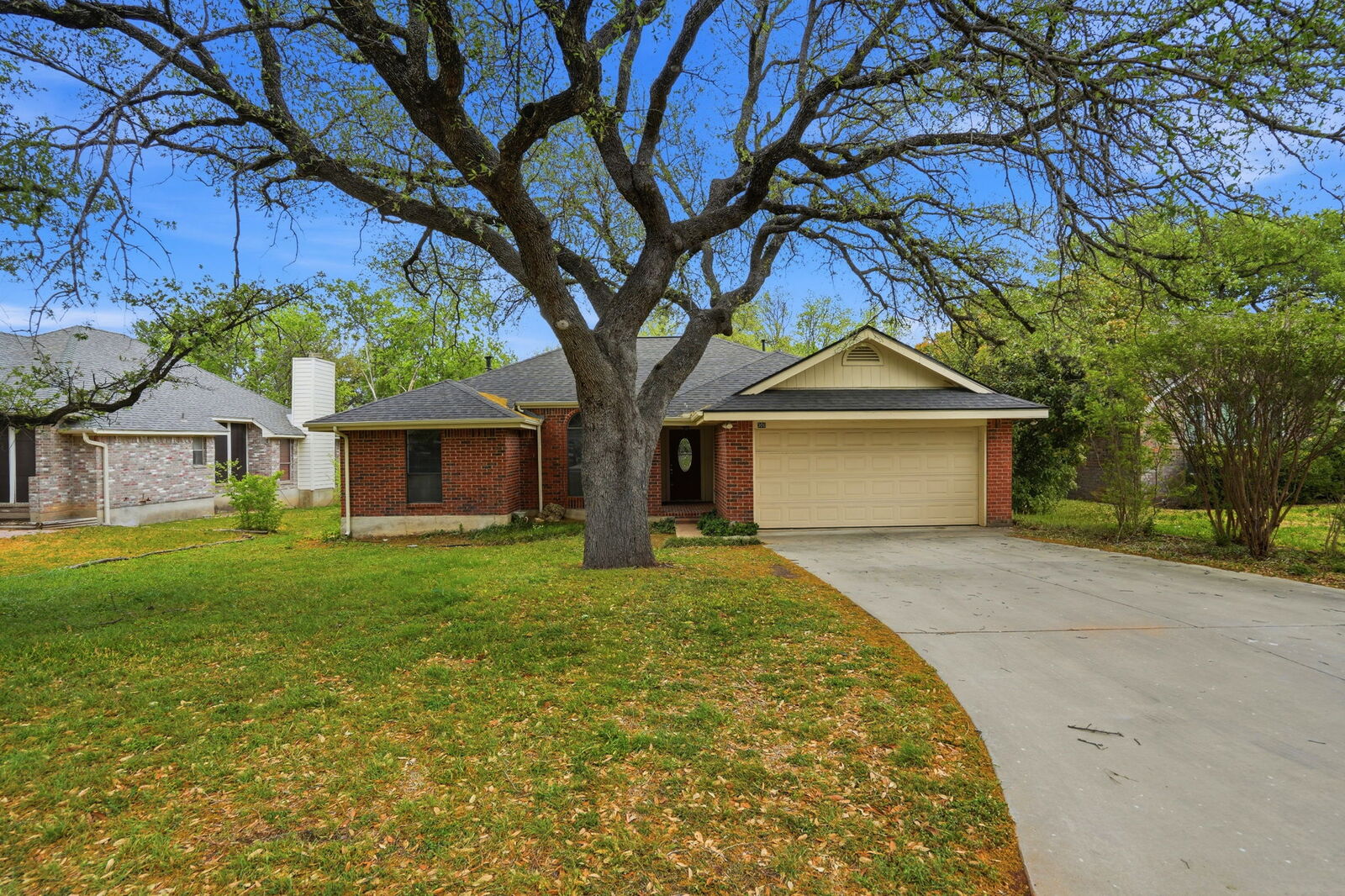 Property Photo:  306 Woodstone Drive  TX 78628 