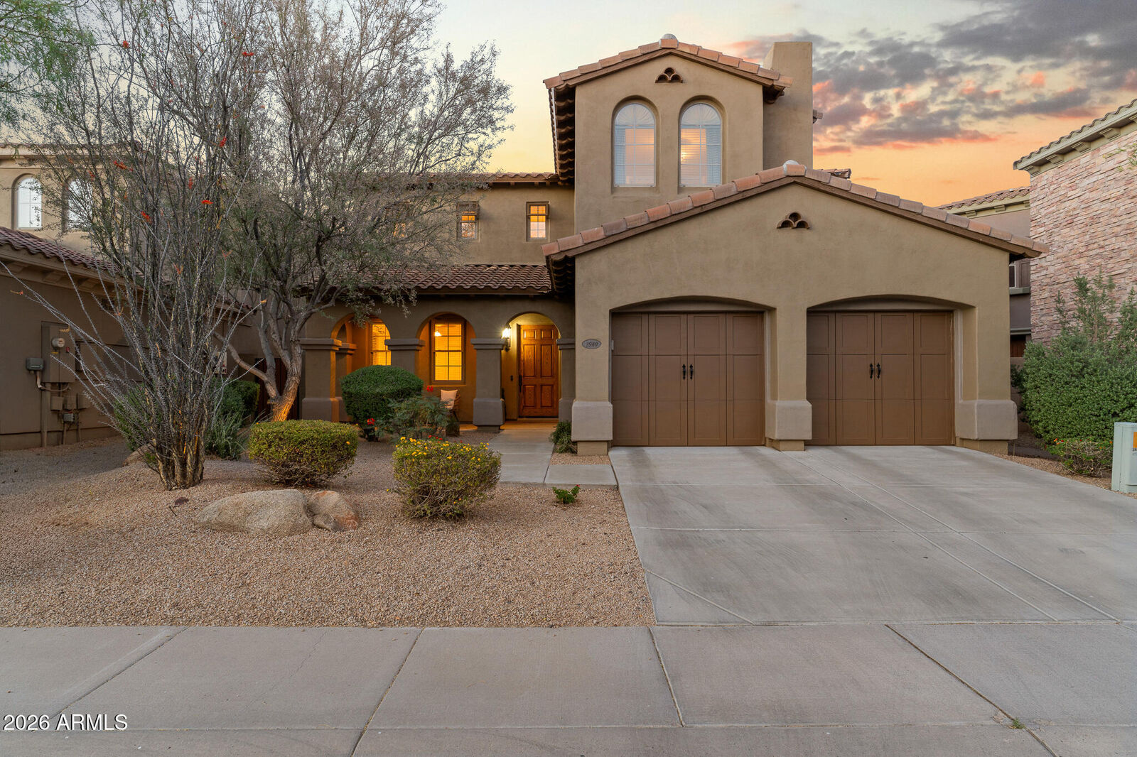 Property Photo:  3980 E Robin Lane  AZ 85050 