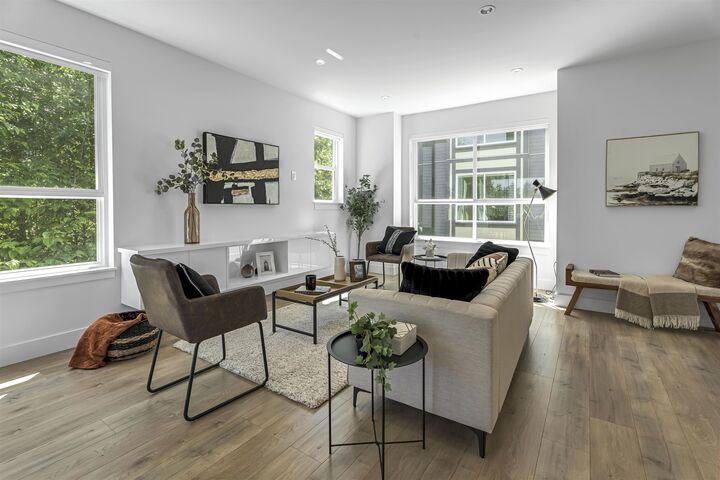 Property Photo:  6162 138 Street 3  BC V3X 1E7 