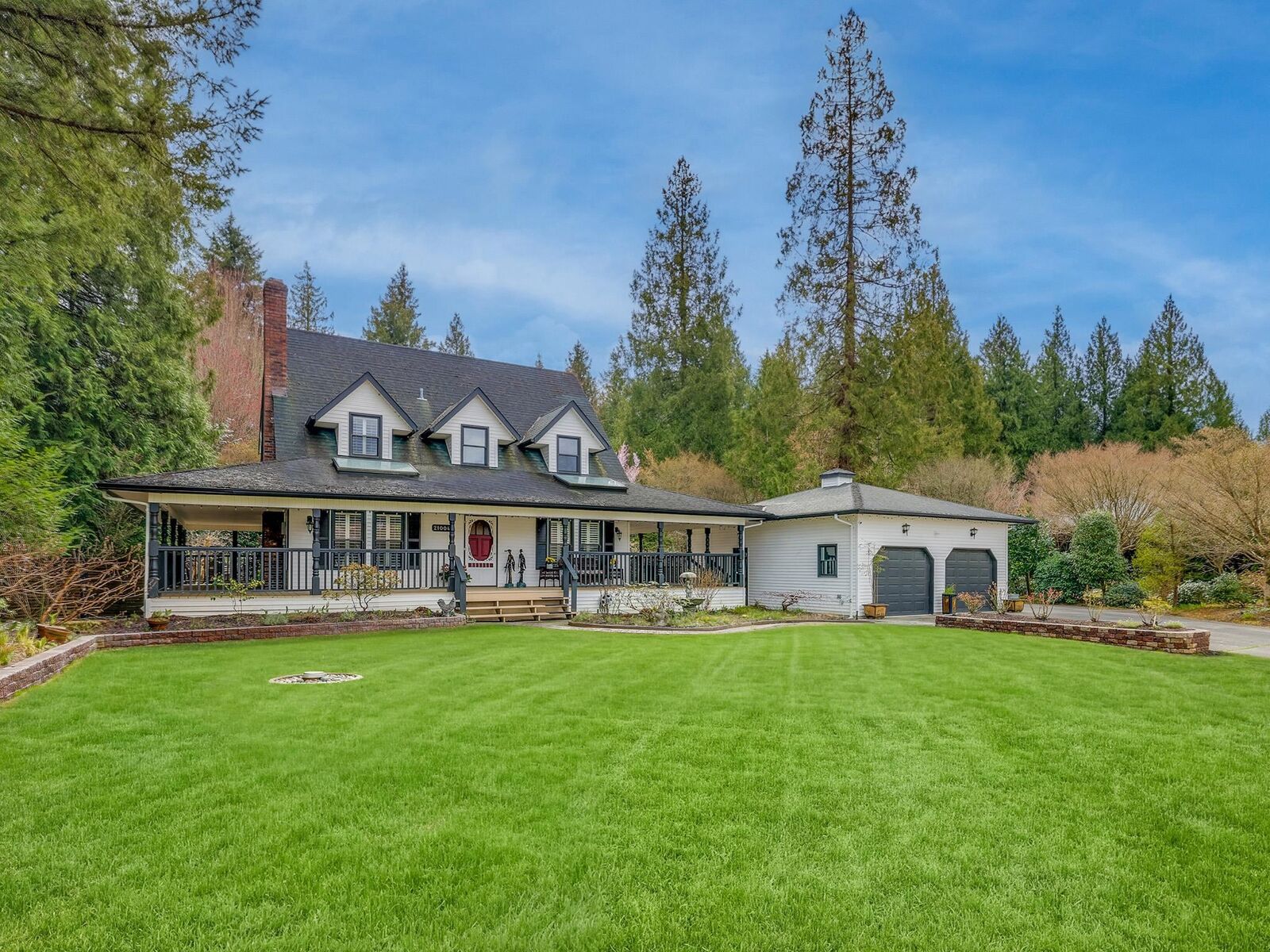 Property Photo: 21004 43 Avenue BC V3A 5X5