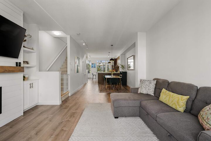 Property Photo: 31032 Westridge Place 81 BC V2T 0C6