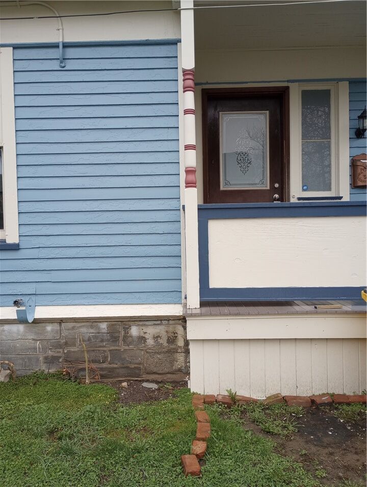 Property Photo:  364 W Gray Street  NY 14901 