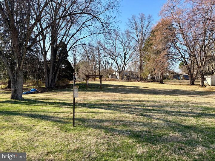 Property Photo:  18 Crest Avenue  NJ 08534 